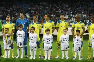 Όταν το ΑΠΟΕΛ 4 Απριλίου έπαιζε ακόμη στο Champions League! (βίντεο/φώτος)