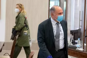 ΦΩΤΟΣ από τη σημαντική σύσκεψη στο Προεδρικό