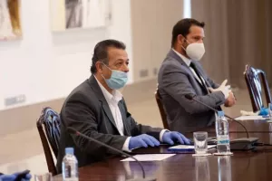 ΦΩΤΟΣ από τη σημαντική σύσκεψη στο Προεδρικό