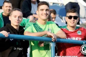 Νέα γενιά με χαμόγελα 