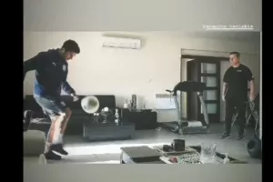 Πατέρας και γιος Τσολάκη σε επίδειξη τεχνικής (ΒΙΝΤΕΟ)