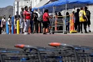 (ΦΩΤΟΣ) Μαύρες μέρες στη Νέα Υόρκη/"Πολεμικές" εικόνες
