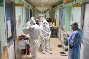 Σχεδόν 3 εκατομμύρια