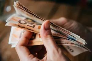 Ποτέ αρχίζει η καταβολή των ειδικών επιδομάτων