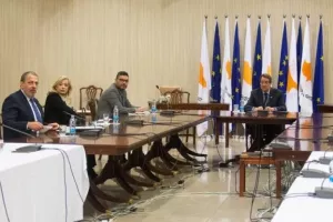 ΔΗΛΩΣΗ-Επιβεβαίωση για παράταση περιοριστικών μέτρων μέχρι τέλος Απριλίου