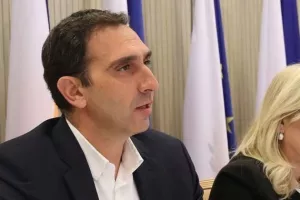 Χλωροκίνη για 240 000 ασθενείς - πλήρης επάρκεια
