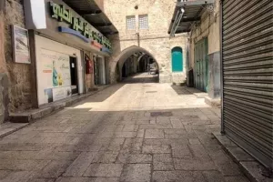 Πάσχα χωρίς πιστούς στους Αγίους Τόπους/ΦΩΤΟΣ 