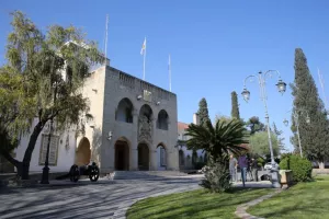 Ο ΠτΔ θα ενημερώσει τα κόμματα για την κατάσταση οικονομίας και τους σχεδιασμούς της κυβέρνησης