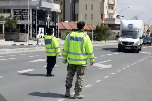 12 ώρες/ 111 καταγγελίες οδηγών και πεζών