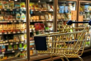 ΕΝΕΡΓΕΙΕΣ που πρέπει να προβαίνουν επιχειρήσεις τροφίμων