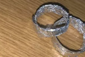 Ασθενής με κορωνοϊό παντρεύτηκε στο νοσοκομείο λίγες ώρες πριν πεθάνει