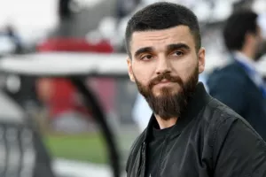 To πασχαλινό μήνυμα ευχών του Γ. Σαββίδη (φώτο)
