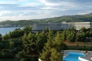 Το Πόρτο Καρράς στα χέρια του Ιβάν Σαββίδη