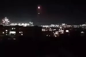 Η νύχτα έγινε μέρα στη Θεσσαλονίκη