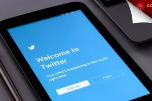 O ιδιοκτήτης του Twitter έκανε την μεγαλύτερη δωρέα παγκοσμίως: 1 δισ. σε μετοχές