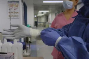 Oι Ήρωες της Εντατικής στη Λευκωσία μέσα από φωτογραφίες