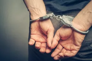 Λεμεσός/Σύλληψη 32χρονου υπόπτου για εμπρησμό οχήματος