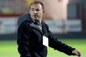ΧΡΥΣΗΣ/“Έχασα άνοδο, μετά εμπάργκο μεταγραφών, ε αν το πάθω κι αυτό φέτος…”