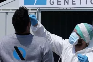 ΑΠΟΦΑΣΗ ΚΥΒΕΡΝΗΣΗΣ/Άμεσα ακόμα 2000 τεστ σε εργαζόμενους