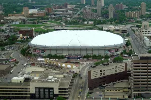 (Ομόνοια) Hubert Humphrey Metrodome!