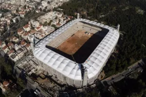 Αγια-Σοφιά: Η πρώτη πλάκα στο γήπεδο