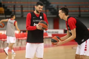 Ξεκινά προπονήσεις ο Ολυμπιακός!