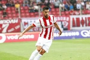 Ρίχνει «γέφυρες» για Ολυμπιακό ο Μιραλάς