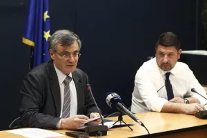 ΕΛΛΑΔΑ/6 νέα κρούσματα