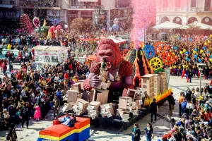 Αναβάλλεται το... καλοκαιρινό καρναβάλι – Πότε θα γίνει