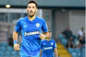 Βασιλακάκης με...+2