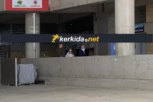 Λίγο πριν τη Συνέλευση (φώτος)