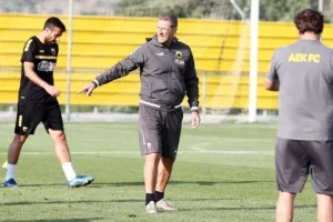 Τα πνευματικά «όπλα» του Καρέρα για 2η θέση και Κύπελλο!