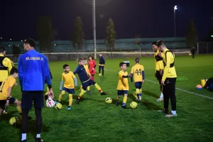 Δέχεται αιτήσεις η ΑΕΛ