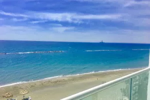 Λεμεσός/Έρευνα για περιστατικό ρύπανσης στη θάλασσα
