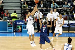Εθνική Ελλάδος: Η FIBA θυμήθηκε τέσσερα ιστορικά νικητήρια καλάθια σε Eurobasket
