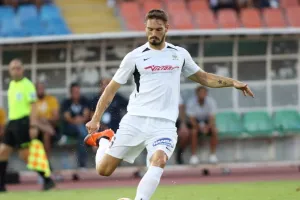 Dervite: "Ήθελα να επιστρέψω πίσω στη χώρα μου"