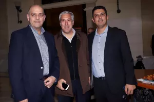 2-1 ή 3-0;
