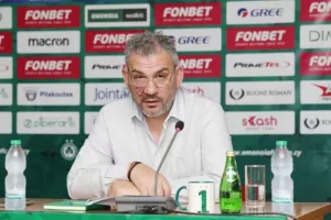 "Καλά τόσες αγωνιστικές δεν ήμασταν στο γήπεδο, ήμασταν στην παιδική χαρά;" (ΟΣΑ είπε ο Λάρκου)