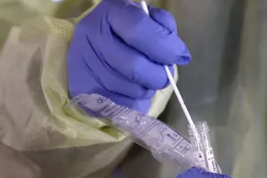 100 χιλιάδες την ημέρα!