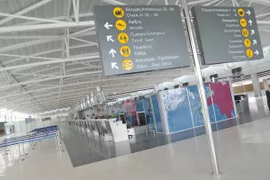 ΑΠΟΦΑΣΗ/Ανοίγουν τα αεροδρόμια (ΟΛΕΣ οι λεπτομέρειες)