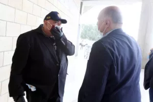 ΦΩΤΟΣ από τη συνέλευση