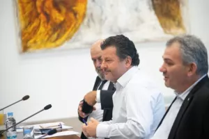 (ΦΩΤΟΣ) Η σύσκεψη στο Προεδρικό 