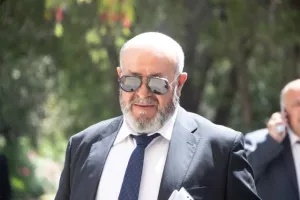 (ΦΩΤΟΣ) Η σύσκεψη στο Προεδρικό 