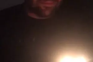 Έσβησε... κεράκια ο 31χρονος "Μπούμπα" (Φώτος)