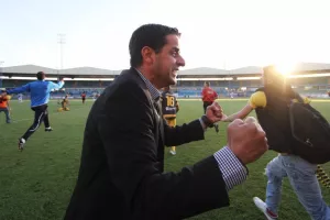 ΠΑΜΠΟΣ στο ΚΕΡΚΙΔΑ για το 2012: "Έκλαιγαν, γονάτιζαν μπροστά μου/Συγκινούμαι, γεμίζουν τα μάτια μου"
