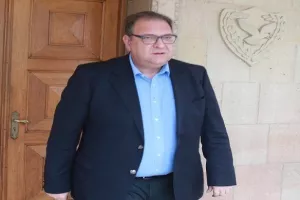 ΒΙΚΤΩΡΑΣ για τα... ποδοσφαιρικά/ "Έγινε ξεκάθαρο από πλευράς κυβέρνησης..."