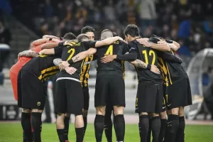 AEK: «Ψαλίδι» με... μπόνους στόχων