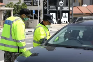 ΠΡΟΣΟΧΗ! Επιτήδειοι προσποιούνται τους Αστυνομικούς