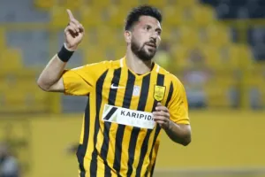 Οι ευχές της ΠΑΕ Άρης στον Διαμαντόπουλο για την γέννηση του παιδιού του (φώτο)