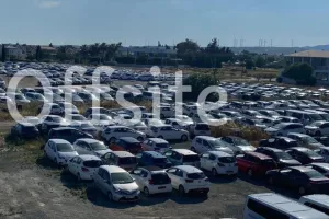 Καθηλωμένα 18.000 αυτοκίνητα «Ζ» σε όλη την Κύπρο